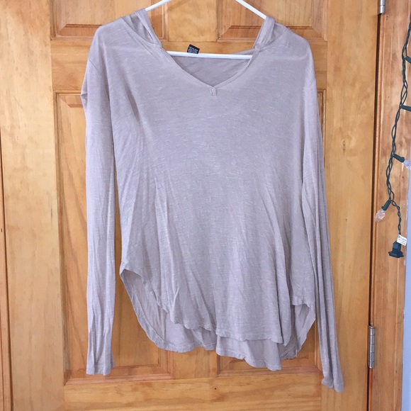 Light weight long sleeve - Picture 1 of 2